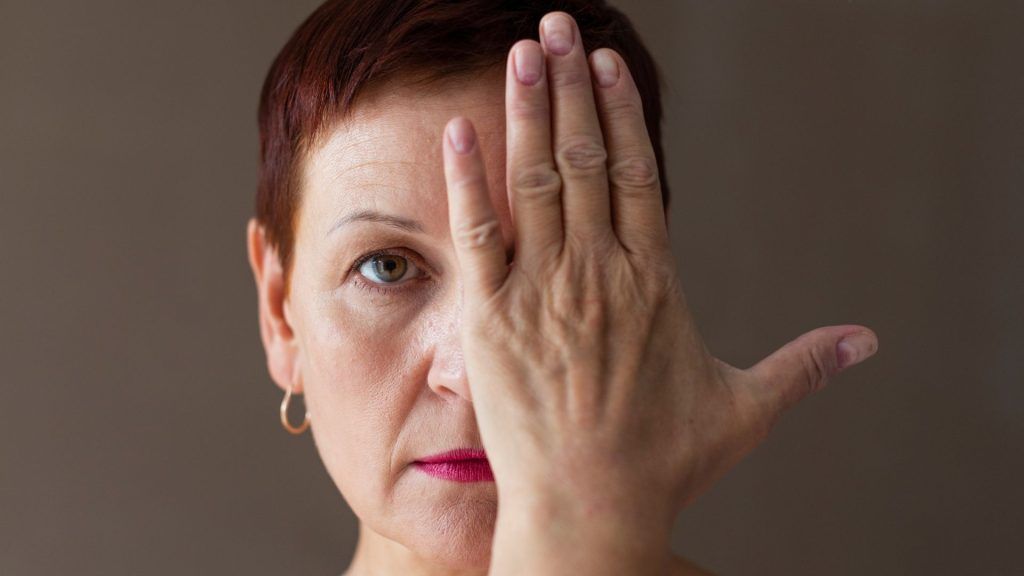 Fisioterapia para la parálisis facial: cómo ayuda a recuperar la movilidad y la expresión del rostro Fisioterapia para la parálisis facial: cómo ayuda a recuperar la movilidad y la expresión del rostro