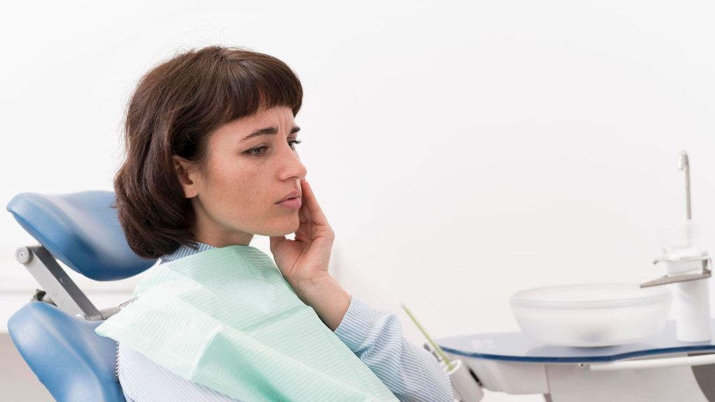 Indicaciones del tratamiento de la parálisis facial mediante fisioterapia Tratamiento de la disfunción de ATM y bruxismo mediante fisioterapia especializada